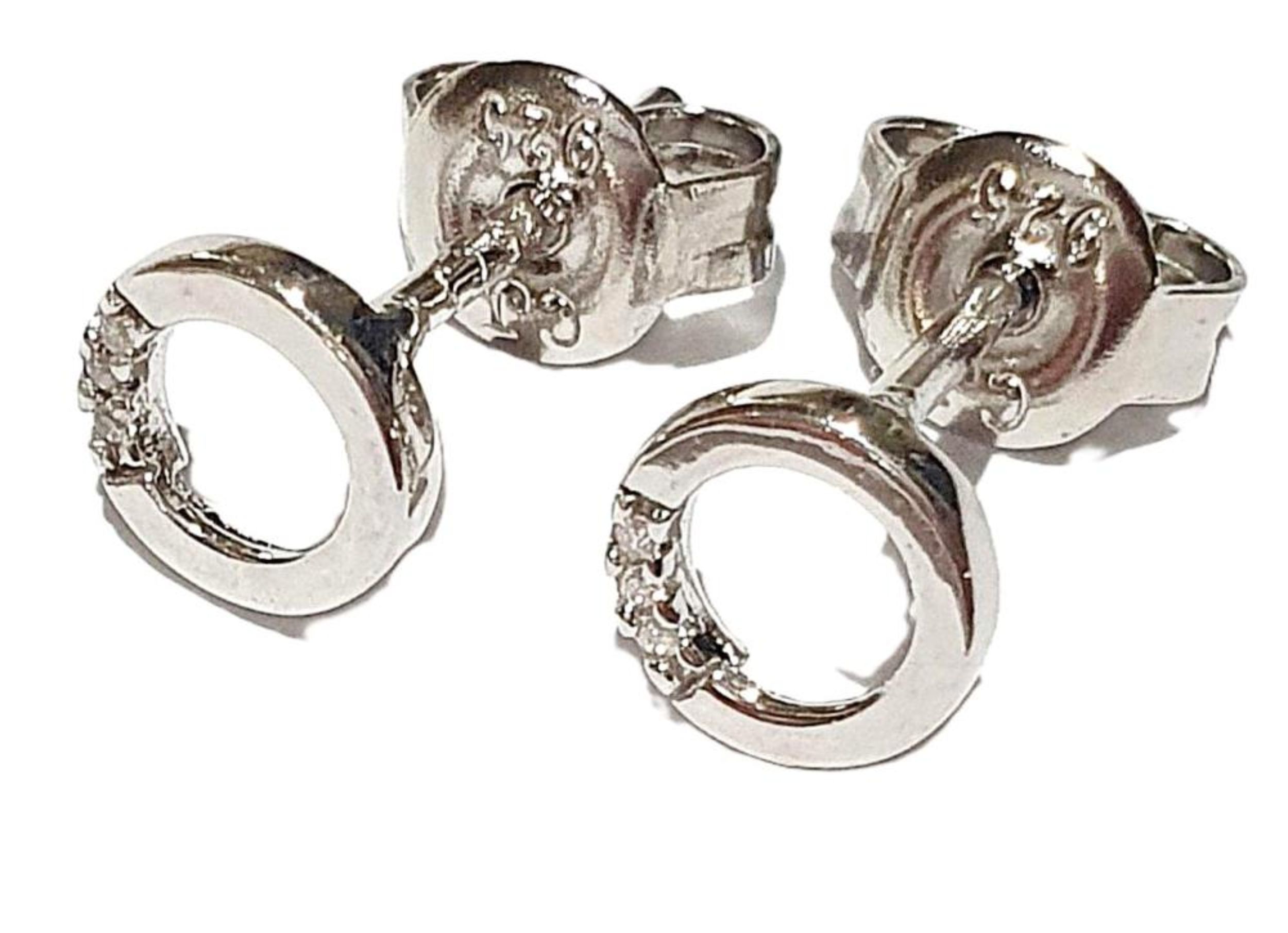 Picture of 6mm CIRCLE STUD, x3 CZ